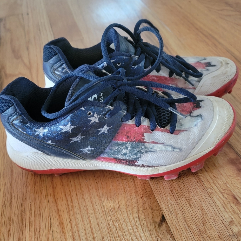 Boomba Softball Baseball Cleats Size 7 Gem